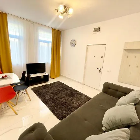 Apartment 4